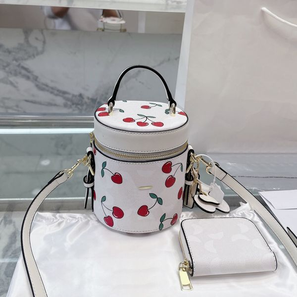 designer bags crossbody bag luxurys handbags women mini bucket bag fashion trend cherry pattern purse handbag
designer bags crossbody bag luxurys handbags women mini bucket bag fashion trend cherry pattern purse handbag