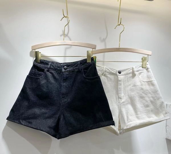 women's short midwaist aline shorts botton zipper front wide leg casual slim straight blackwhite jeans 2023 summer 230309, White;black
women's short midwaist aline shorts botton zipper front wide leg casual slim straight blackwhite jeans 2023 summer 230309, White;black