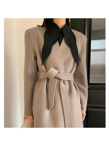 women's jackets single button doublesided long woolen overcoat women korean version winter v neck lacing belt loose black 100 wool coat, Black;brown
women's jackets single button doublesided long woolen overcoat women korean version winter v neck lacing belt loose black 100 wool coat, Black;brown