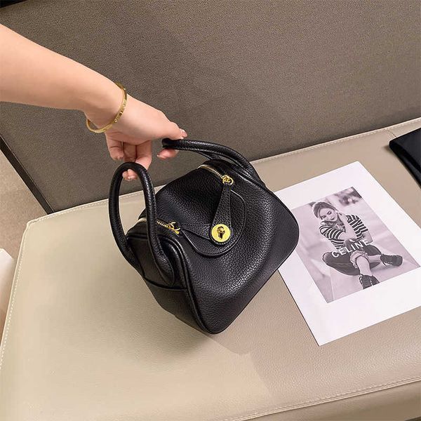 designer original luxury home bags h 2023 new lychee grain lindys bag doctor women's one shoulder messenger hand mini medicine case o4m
designer original luxury home bags h 2023 new lychee grain lindys bag doctor women's one shoulder messenger hand mini medicine case o4m