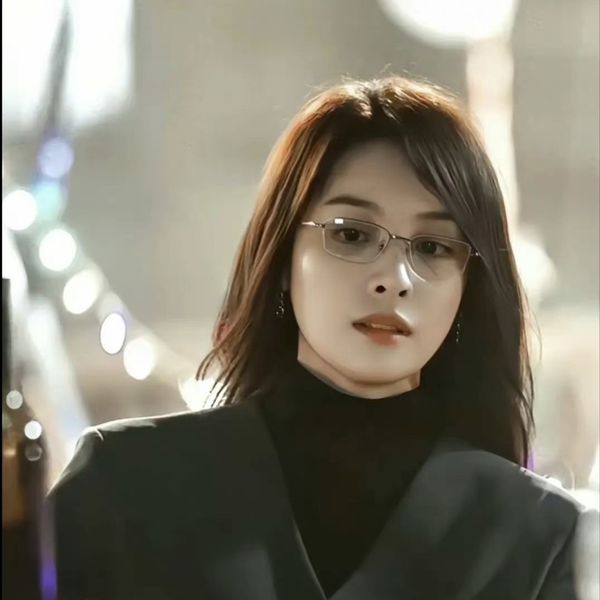 gao qilan crazy style pure titanium ultra light business semi-rimless no booties myopia glasses temperament stable white collar high-end, Silver
gao qilan crazy style pure titanium ultra light business semi-rimless no booties myopia glasses temperament stable white collar high-end, Silver