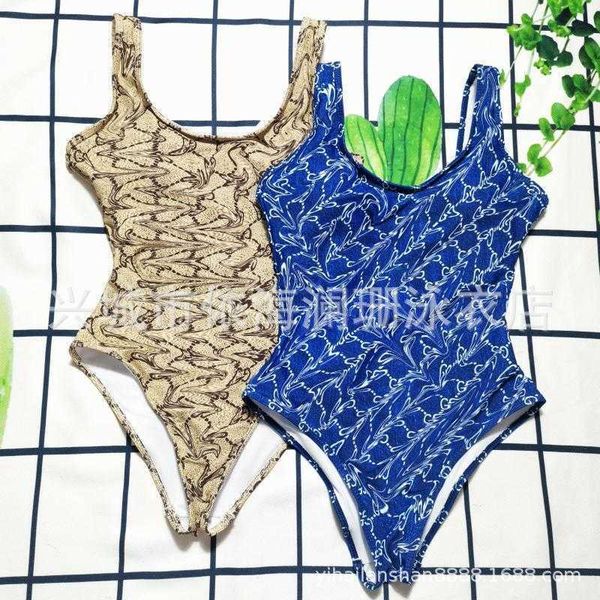 monokinis designer luxury beach bikinis letter printing triangle onepiece women's backless tight spring holiday net red swimsuit, Black;gray
monokinis designer luxury beach bikinis letter printing triangle onepiece women's backless tight spring holiday net red swimsuit, Black;gray