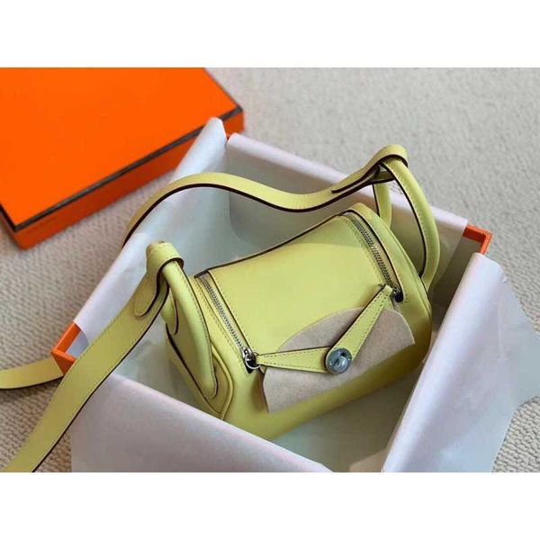 bags original designer lindi luxury mini head layer swift pirendi portable leather women's bag one shoulder medicine diagonal needle 15
bags original designer lindi luxury mini head layer swift pirendi portable leather women's bag one shoulder medicine diagonal needle 15