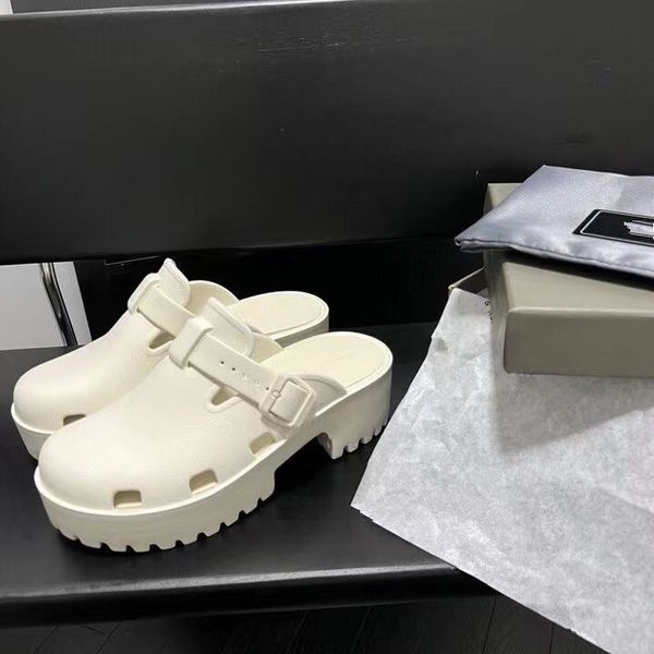 women perforated slippers designers platform sandal luxury wedge rubber cut-out slide carved hollow flats shoes breathable beach slipper wit, Black
women perforated slippers designers platform sandal luxury wedge rubber cut-out slide carved hollow flats shoes breathable beach slipper wit, Black