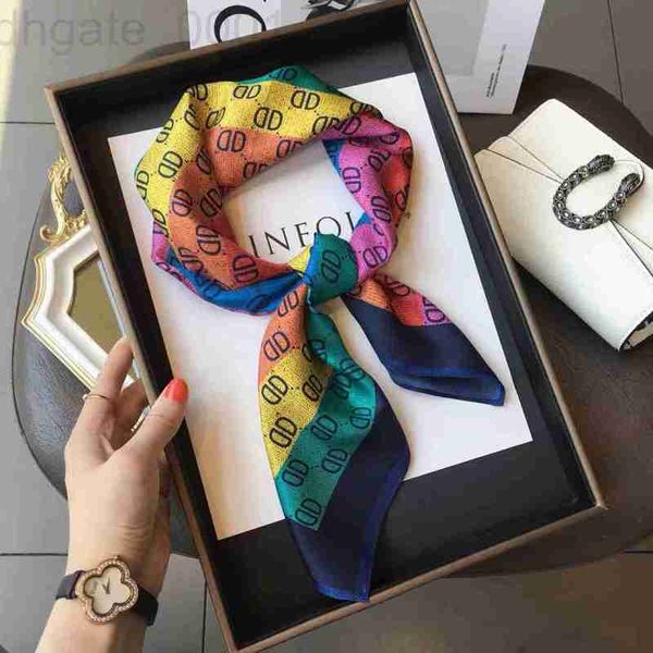 shawls designer hangzhou silk korean age reducing scarf shawl women's 100% necklace 70cm square gift 4o9z, Blue;gray
shawls designer hangzhou silk korean age reducing scarf shawl women's 100% necklace 70cm square gift 4o9z, Blue;gray