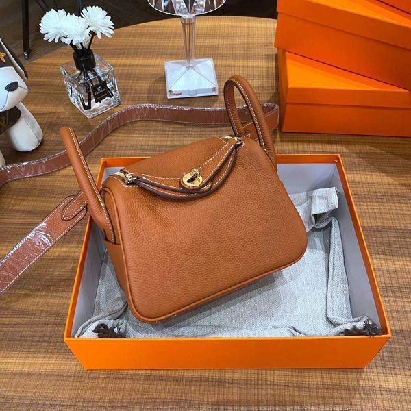 designer luxury bags the original first layer of cow leather doctor's bag lychee pattern lindys one shoulder hand cross-body women'
designer luxury bags the original first layer of cow leather doctor's bag lychee pattern lindys one shoulder hand cross-body women'