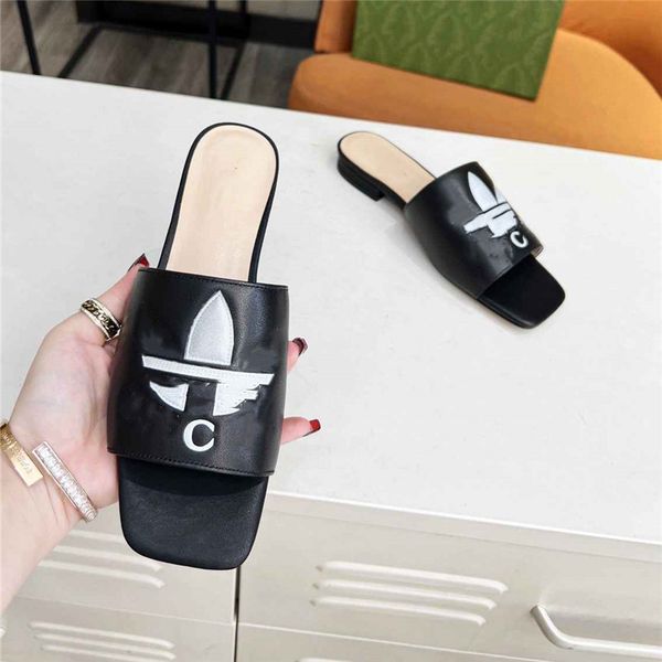 fashion slippers 2023 ggity luxury design summer men's and women's flats thick soled leather rubber lettering logo casual cartoon, Black
fashion slippers 2023 ggity luxury design summer men's and women's flats thick soled leather rubber lettering logo casual cartoon, Black
