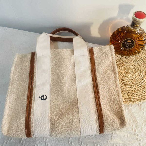 totes stuff sacks autumn large capacity wool bag casual handbag simple printing women's bag shoulder bag 220621/0920
totes stuff sacks autumn large capacity wool bag casual handbag simple printing women's bag shoulder bag 220621/0920
