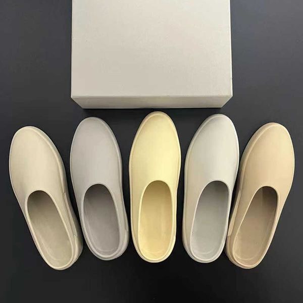 slippers god the california slip-on original sandals luxurys designers sliders women almond oat cream concrete cementsh, Black
slippers god the california slip-on original sandals luxurys designers sliders women almond oat cream concrete cementsh, Black