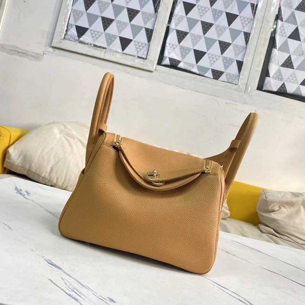 designer original luxury women's bags bag 2023 new lindys's head layer cow leather doctor's lindys women's togo medicine
designer original luxury women's bags bag 2023 new lindys's head layer cow leather doctor's lindys women's togo medicine