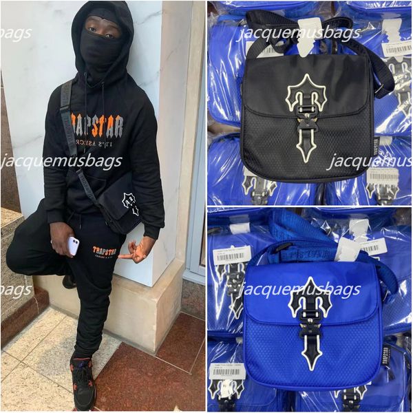 trapstar messenger nylon crossbody bag womens mens rapper uk trapstars irongate cobra t luxury designer handbag shoulder clutch waterproof r
trapstar messenger nylon crossbody bag womens mens rapper uk trapstars irongate cobra t luxury designer handbag shoulder clutch waterproof r