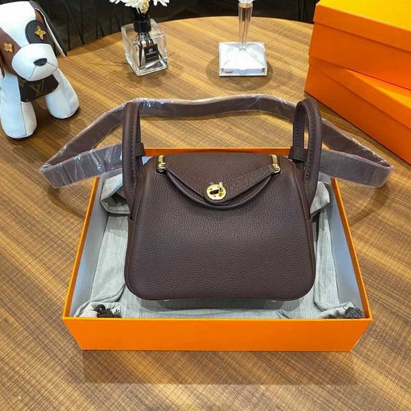 designer original luxury 2023 bags new h layer cow leather togo 19cm mini lindys bag messenger medicine women's 16 yilt
designer original luxury 2023 bags new h layer cow leather togo 19cm mini lindys bag messenger medicine women's 16 yilt