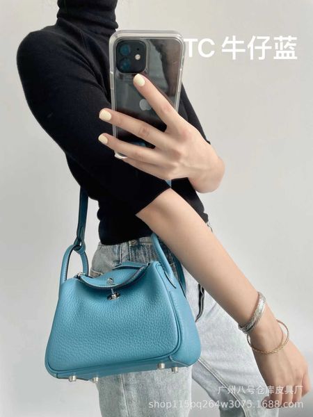 genuine luxury designer bags original leather women's bag lindys mini small cross-body layer togo one-shoulder portable doctor 6 gjlm
genuine luxury designer bags original leather women's bag lindys mini small cross-body layer togo one-shoulder portable doctor 6 gjlm