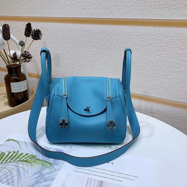 in luxury bags original designer 2021 the new high-end fashion and versatility cow lear doctor bao lindi bag single-shoulder cross-body for
in luxury bags original designer 2021 the new high-end fashion and versatility cow lear doctor bao lindi bag single-shoulder cross-body for