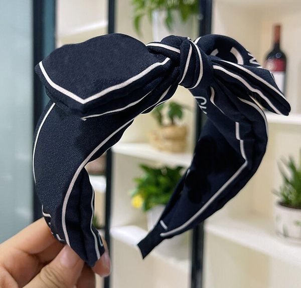 13style luxury designer headband women letters printing wide edge cross knotted hair hoop ladies headwrap head accessories, Silver
13style luxury designer headband women letters printing wide edge cross knotted hair hoop ladies headwrap head accessories, Silver