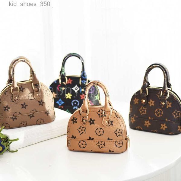little girl bag handbags pu one shoulder have handle 4 color casual printing fashion cute messenge princess travel bag, Black
little girl bag handbags pu one shoulder have handle 4 color casual printing fashion cute messenge princess travel bag, Black