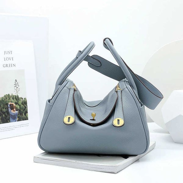 2021 luxury designer bags original new lindys bag leather lychee grain cow messenger hand female temperament goddess small mini 6ju4
2021 luxury designer bags original new lindys bag leather lychee grain cow messenger hand female temperament goddess small mini 6ju4