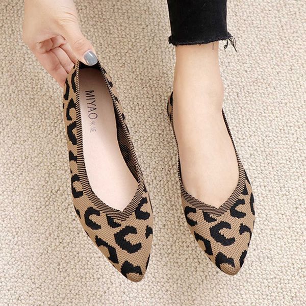 dress shoes spring new leopard print ballet flats shoes women square toe knit fabric loafers breathable drive shoes driving sneakers ks138 j, Black
dress shoes spring new leopard print ballet flats shoes women square toe knit fabric loafers breathable drive shoes driving sneakers ks138 j, Black