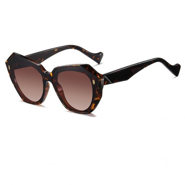 new polarized sunglasses women's trend sunglasses wide brimmed plate leg uv protection sunglasses with box, White;black
new polarized sunglasses women's trend sunglasses wide brimmed plate leg uv protection sunglasses with box, White;black