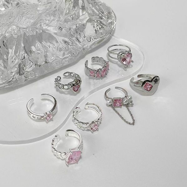 small design sense ring pink diamond zircon love french simple opening advanced sense gem ins style ring female, Golden;silver
small design sense ring pink diamond zircon love french simple opening advanced sense gem ins style ring female, Golden;silver