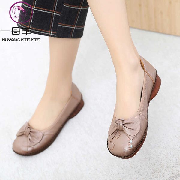 dress shoes muyang 2021 new spring autumn women genuine leather flats shoes woman loafers soft comfortable breathable ladies shoes j230309, Black
dress shoes muyang 2021 new spring autumn women genuine leather flats shoes woman loafers soft comfortable breathable ladies shoes j230309, Black