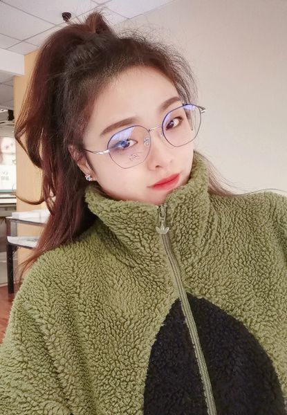 pure titanium high-end retro polygon glasses frame fashion men and women super light large frame thin face korean myopia korean style, Silver
pure titanium high-end retro polygon glasses frame fashion men and women super light large frame thin face korean myopia korean style, Silver