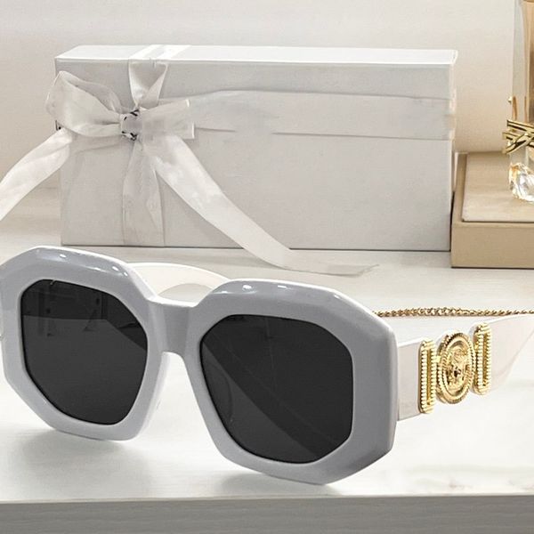 classic black sunglasses glasses designer for womens 2022 luxury wall frame eyewear bands metal frame designers sun glasses woman grey, White;black
classic black sunglasses glasses designer for womens 2022 luxury wall frame eyewear bands metal frame designers sun glasses woman grey, White;black