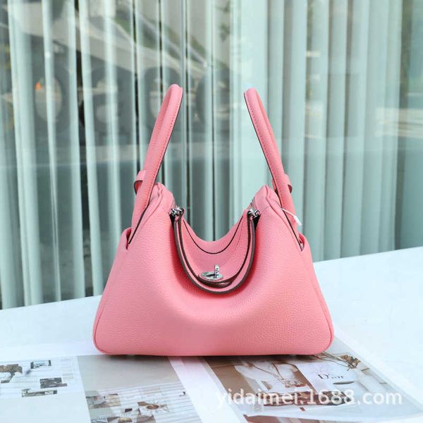 2023 luxury bags original designer new layer cowhide lindys silver buckle leather women's bag bucket fashion portable fayd
2023 luxury bags original designer new layer cowhide lindys silver buckle leather women's bag bucket fashion portable fayd