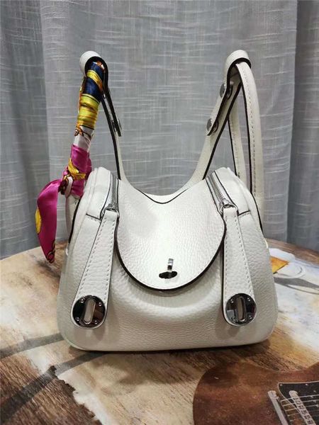 designer luxury bags medicine original box bag for women's lychee head layer cowhide nurse one-shoulder portable lindys pillow 19 46wp
designer luxury bags medicine original box bag for women's lychee head layer cowhide nurse one-shoulder portable lindys pillow 19 46wp