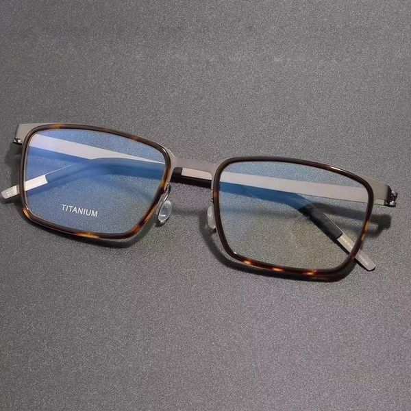 high-end pure titanium ultra light mens middle frame height only 8g screw-liu haoran personality japanese and korean brand glasses fram, Silver
high-end pure titanium ultra light mens middle frame height only 8g screw-liu haoran personality japanese and korean brand glasses fram, Silver