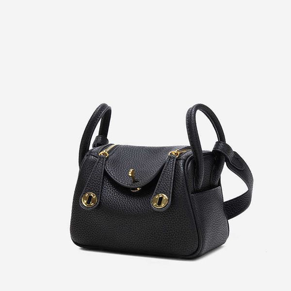 bags original designer 2023 luxury new versatile mother bag lindys large capacity doctor one shoulder handheld pillow medicine 1 adob
bags original designer 2023 luxury new versatile mother bag lindys large capacity doctor one shoulder handheld pillow medicine 1 adob