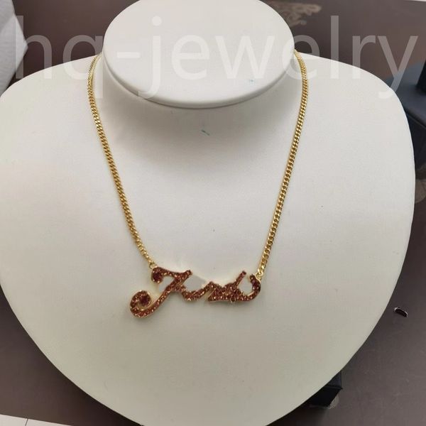 2023 exquisite international luxury lock pendant necklace fashion women's 18k gold plated jewelry selected gift, Silver
2023 exquisite international luxury lock pendant necklace fashion women's 18k gold plated jewelry selected gift, Silver