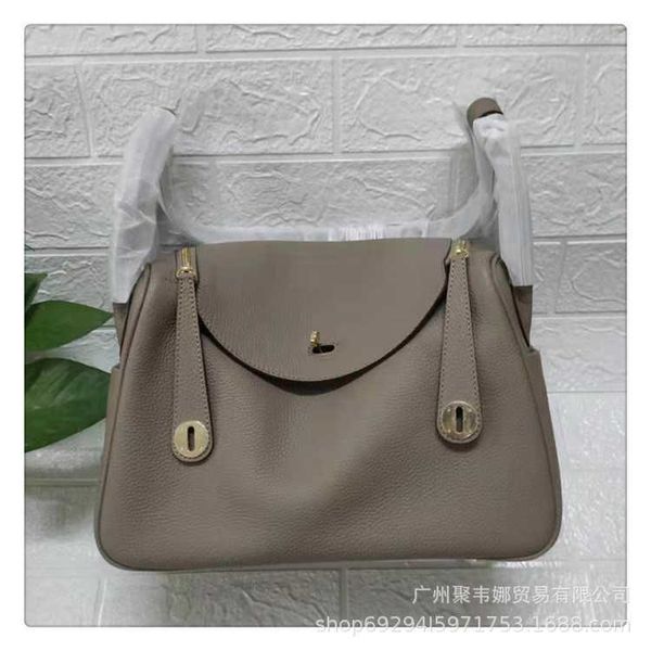 2023 luxury bags original designer new lindys bag doctor high-end mini calf leather portable shoulder messenger 14 w0mh
2023 luxury bags original designer new lindys bag doctor high-end mini calf leather portable shoulder messenger 14 w0mh
