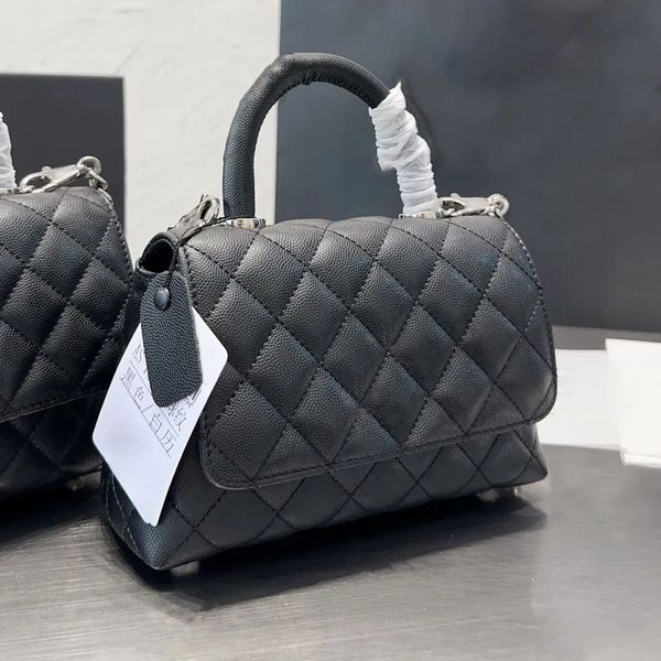 women mini co handle caviar totes bag black white calfskin quilted silver metal hardware leather chain classic crossbody purses designer mul
women mini co handle caviar totes bag black white calfskin quilted silver metal hardware leather chain classic crossbody purses designer mul