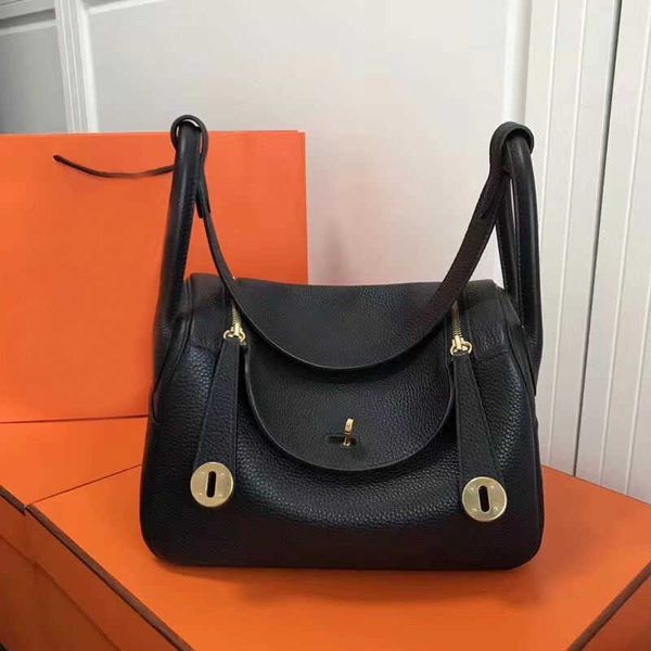 designer original luxury 2023 bags new fashion litchi pattern lindi bag mini doctor women's single shoulder messenger hand medicine 7 b
designer original luxury 2023 bags new fashion litchi pattern lindi bag mini doctor women's single shoulder messenger hand medicine 7 b