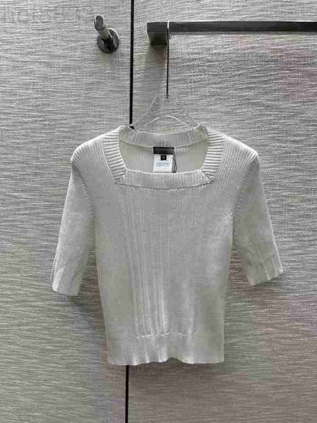 women's sweaters designer milan runway 2023 spring summer square neck 1/2 sleeves print sweater high end jacquard cardigan 1k0w, White;black
women's sweaters designer milan runway 2023 spring summer square neck 1/2 sleeves print sweater high end jacquard cardigan 1k0w, White;black