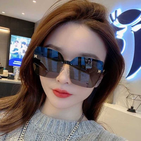 polarized sunglasses korean version fashionable and versatile modified slimming new fashion h letter glasses women's uv, White;black
polarized sunglasses korean version fashionable and versatile modified slimming new fashion h letter glasses women's uv, White;black