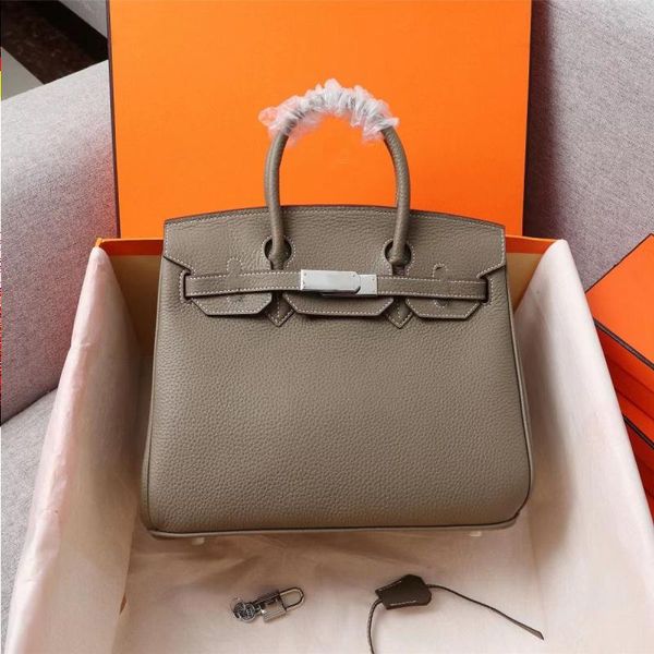 totes designer bag trapstar birkin tote alma bb litchi pattern steel hardware luxury cosmetic coin purse hand 8a quality kken
totes designer bag trapstar birkin tote alma bb litchi pattern steel hardware luxury cosmetic coin purse hand 8a quality kken