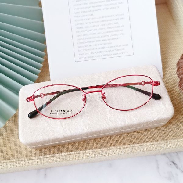 ip titanium full frame big face oval exquisite myopia glasses frame womens big face fashion personality presbyopic temperament stable, Silver
ip titanium full frame big face oval exquisite myopia glasses frame womens big face fashion personality presbyopic temperament stable, Silver