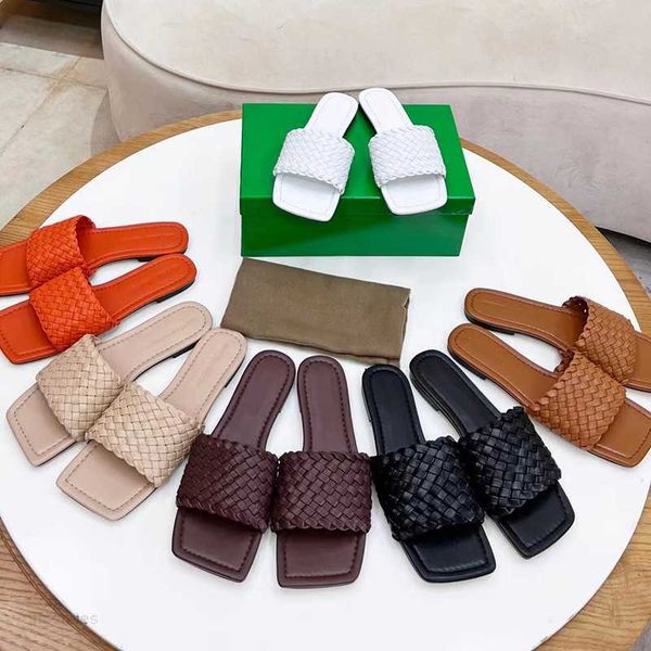 outdoor slippers beach sandals leather buckles flip flop luxury designer ladies summer seaside vacation leisure ladies l wear new, Black
outdoor slippers beach sandals leather buckles flip flop luxury designer ladies summer seaside vacation leisure ladies l wear new, Black