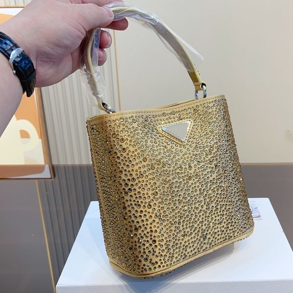 mini tote bucket designer crossbody bag handbags p leather clutch purse for women all over synthetic crystals deco small phone pures wallet
mini tote bucket designer crossbody bag handbags p leather clutch purse for women all over synthetic crystals deco small phone pures wallet