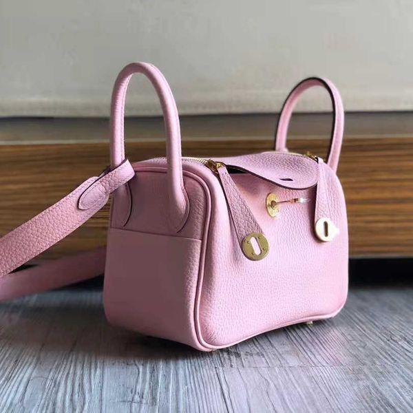 bags original designer 2023 luxury new leather lindys bag women's single shoulder portable fashion simple 2 s2ov
bags original designer 2023 luxury new leather lindys bag women's single shoulder portable fashion simple 2 s2ov