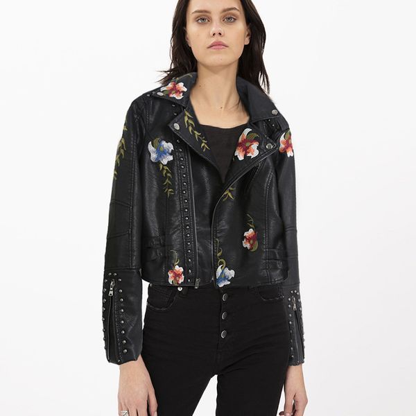 women's jackets womens long sleeve floral embroidered turndown collar leather jacket sportswear fashion motorcycle coat mujer 230310, Black;brown
women's jackets womens long sleeve floral embroidered turndown collar leather jacket sportswear fashion motorcycle coat mujer 230310, Black;brown