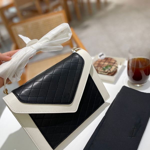 leather women's handbag messenger bag fashion chain women's shoulder bag handbag crossbody bag name holder wallet luxury size: 25
leather women's handbag messenger bag fashion chain women's shoulder bag handbag crossbody bag name holder wallet luxury size: 25