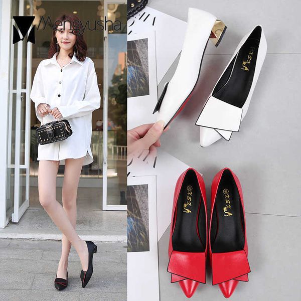dress shoes novelty soft pu leather office shoes women pointed toe flats moccasins autumn single shoes solid slip on thick heels loafers new, Black
dress shoes novelty soft pu leather office shoes women pointed toe flats moccasins autumn single shoes solid slip on thick heels loafers new, Black
