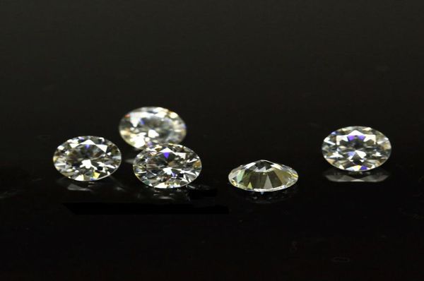 1000pcslot 17mm24mm 3a quality lab created diamond white round cubic zirconia loose cz stones for jewelry making8320745, Black
1000pcslot 17mm24mm 3a quality lab created diamond white round cubic zirconia loose cz stones for jewelry making8320745, Black