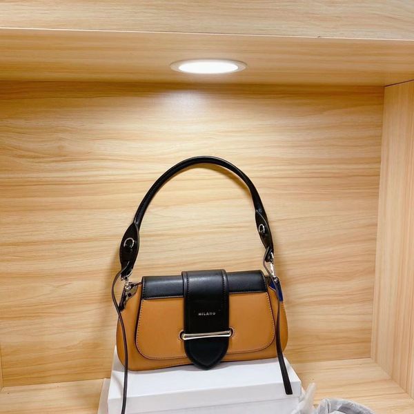 fashion crossbody bag women's handbag purse high-end leather saddles bag satchel luxury design handbag patchwork color large capacity p
fashion crossbody bag women's handbag purse high-end leather saddles bag satchel luxury design handbag patchwork color large capacity p