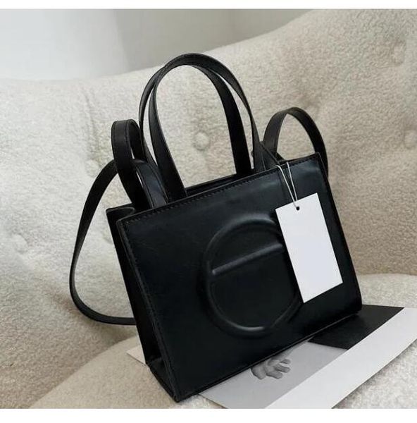 telr bag shopping bag pu handbag women's fashion one shoulder messenger tote bagt00869, Black;red
telr bag shopping bag pu handbag women's fashion one shoulder messenger tote bagt00869, Black;red
