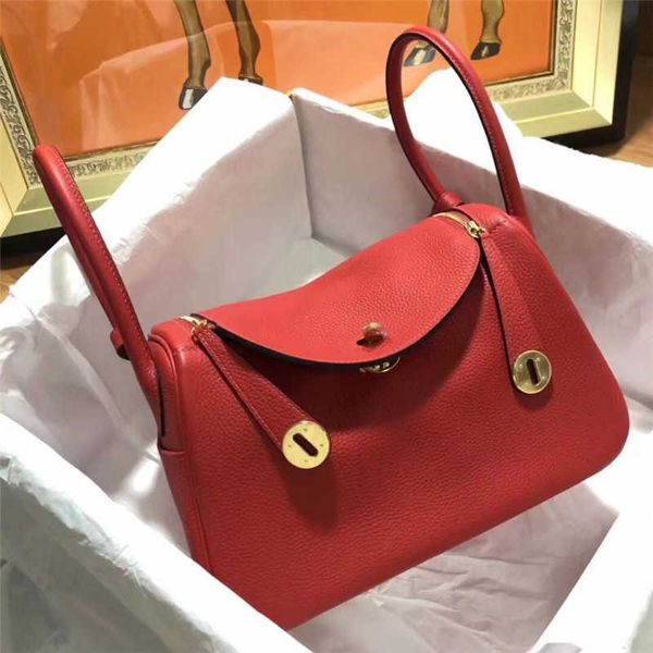 2023 luxury designer bags original new fashion litchi pattern lindi bag mini doctor women's single shoulder messenger hand medicine 11
2023 luxury designer bags original new fashion litchi pattern lindi bag mini doctor women's single shoulder messenger hand medicine 11