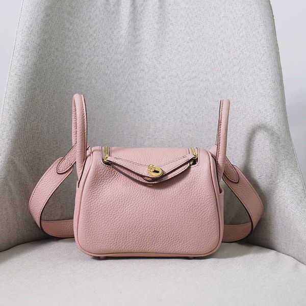 bags original designer cross-body luxury bag for women mini lindys doctor new cowhide portable one-shoulder medicine with gold 1 7s87 have l
bags original designer cross-body luxury bag for women mini lindys doctor new cowhide portable one-shoulder medicine with gold 1 7s87 have l